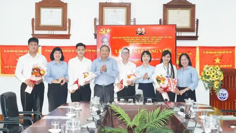 Vun đắp lý tưởng cách mạng cho thế hệ trẻ
