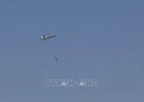 Hezbollah tấn công căn cứ quân sự Israel