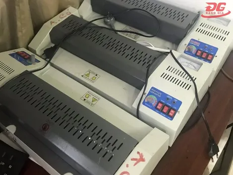 Bí quyết mua thanh lý máy ép plastic cũ rẻ hơn 30-70%