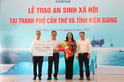 Tập đoàn Dầu khí Việt Nam trao an sinh xã hội tại TP Cần Thơ