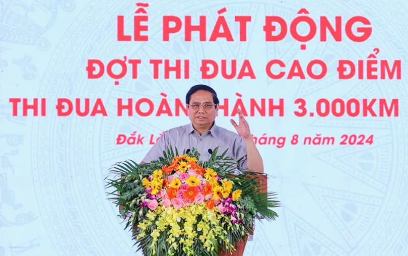 Thủ tướng Phạm Minh Chính phát động cao điểm thi đua 500 ngày đêm hoàn thành 3.000km đường bộ cao tốc