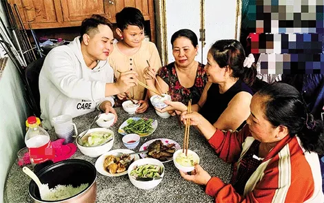 Bước qua gian khó