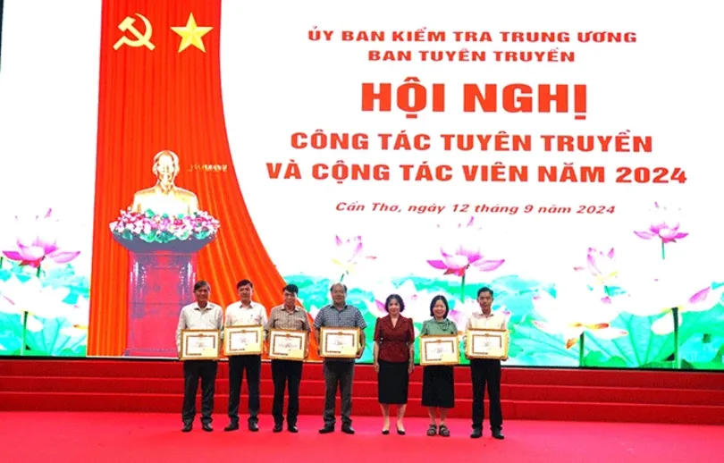 Tiếp tục đẩy mạnh và nâng cao chất lượng tuyên truyền công tác kiểm tra, giám sát và thi hành kỷ luật của Đảng