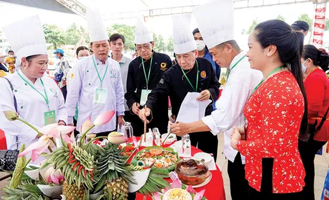 Trăm năm khóm Cầu ĐúcBài cuối: Định hình mô hình du lịch cộng đồng khóm Cầu Đúc