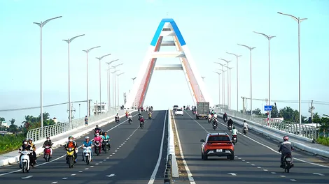 Năng động lãnh đạo xây dựng TP Cần Thơ phát triểnBài 1: Quyết tâm đưa nghị quyết của Đảng vào cuộc sống