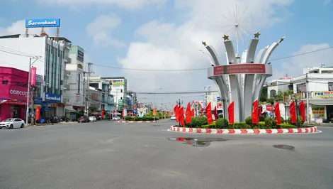 Phát huy hào khí cách mạng, xây dựng Cờ Đỏ phát triển toàn diện