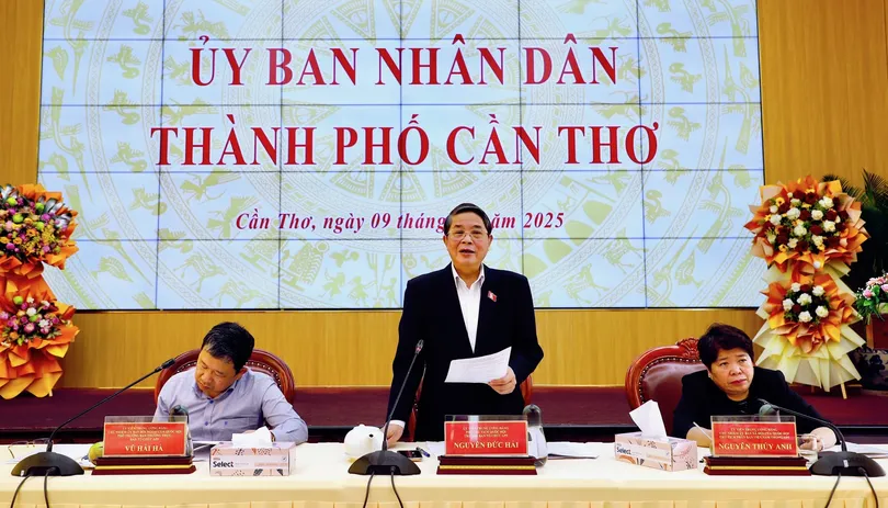 Phó Chủ tịch Quốc hội Nguyễn Đức Hải 
kiểm tra công tác chuẩn bị tổ chức Hội nghị APF tại TP Cần Thơ