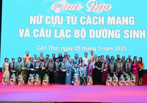Sôi nổi các hoạt động chào mừng Ngày Quốc tế Phụ nữ
