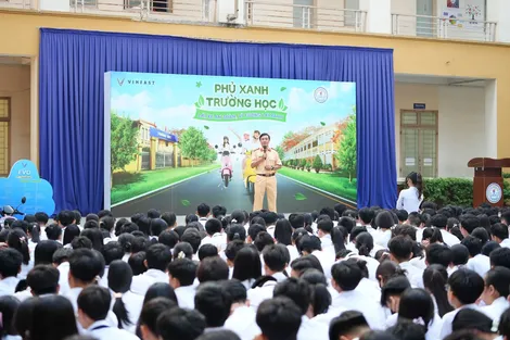 Chuỗi sự kiện “Phủ Xanh Trường Học”: Tương lai xanh bắt đầu từ ghế nhà trường