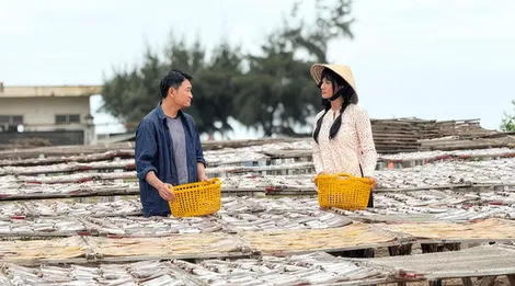"Mẹ biển" và hành trình tìm lại bình yên sau cơn bão