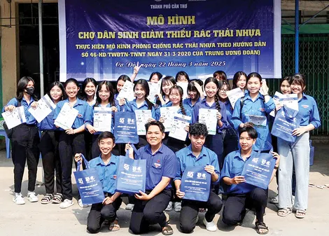 Xây dựng cộng đồng tiết kiệm điện, vì một tương lai xanh