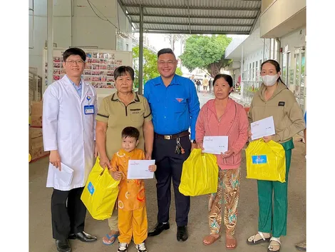 Cán bộ Đoàn năng động