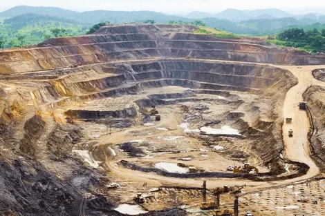 Các cường quốc tranh giành khoáng sản châu Phi