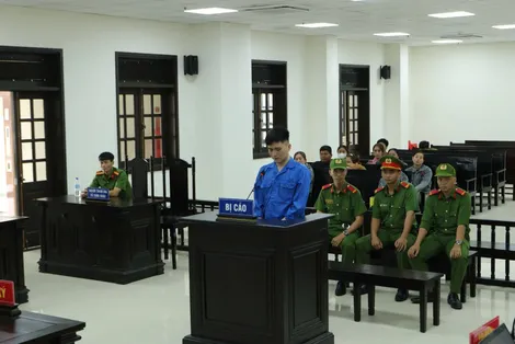 Bạc Liêu: Dùng dao chặt thịt chém người lãnh 9 năm tù