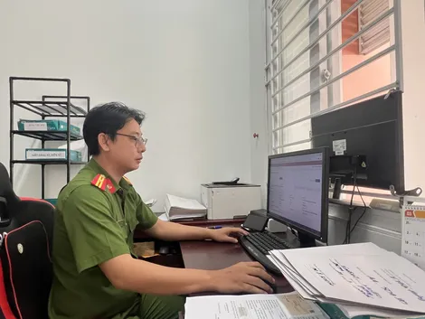 Tạo thuận lợi cho người dân đăng ký xe tại công an xã