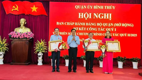 Quận ủy Bình Thủy sơ kết công tác quý I và triển khai chương trình công tác quý II