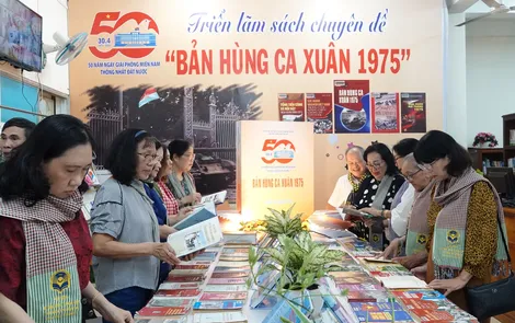 Triển lãm sách chuyên đề “Bản hùng ca Xuân 1975”