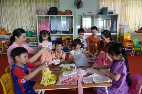 “Chung tay chia sẻ yêu thương”