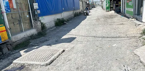 Thi công hẻm dở dang, không đảm bảo an toàn giao thông