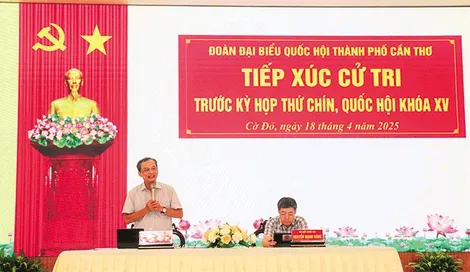 Cử tri kiến nghị nhiều vấn đề quan tâm