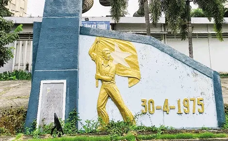 “Thành phố Cần Thơ kiên cường bất khuất đã được giải phóng!”