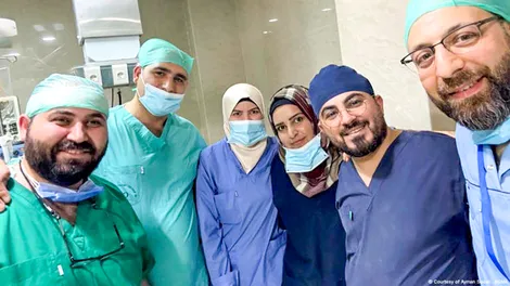 Bác sĩ Syria ở Đức về nước làm việc không lương