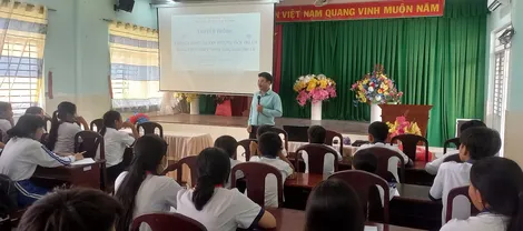 Chung tay xây dựng môi trường văn hóa giao thông an toàn, thân thiện
