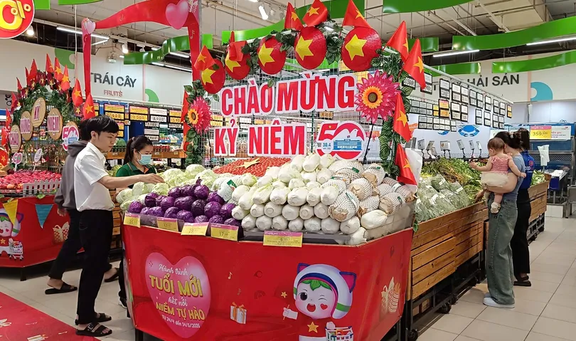 Khuyến mại "khủng" mừng lễ 30-4