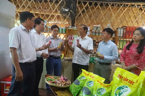 Khai trương điểm bán sản phẩm OCOP tại Khu du lịch sinh thái Cần Thơ ECO Resort