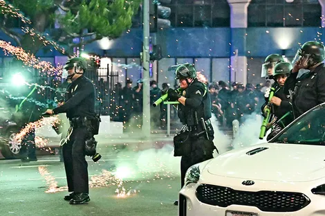 Mỹ điều thêm quân đội đến “chảo lửa” Los Angeles