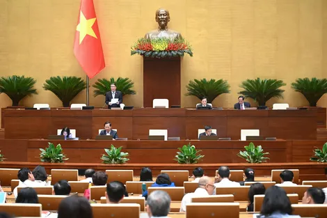 Thảo luận về sửa đổi, bổ sung 11 luật thuộc lĩnh vực quân sự, quốc phòng