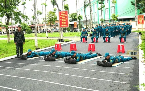 Hoàn thành tốt nhiệm vụ quân sự, quốc phòng