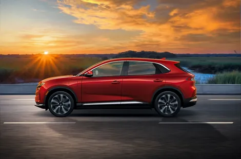 VinFast VF 8 - SUV 5 chỗ được chuyên gia đánh giá cao nhất về hiệu quả sử dụng và chi phí sở hữu
