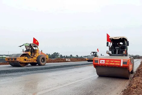 Cải cách thể chế, tạo động lực cho tăng trưởng kinh tế