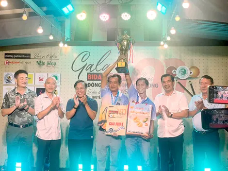 60 cơ thủ tranh tài giải Bida chào mừng 100 năm báo chí Cách mạng Việt Nam
