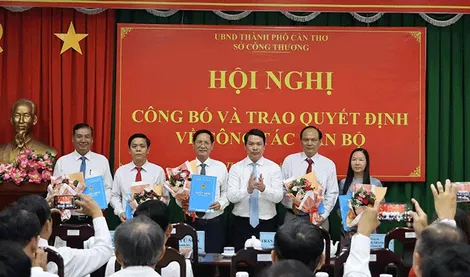 Sở Công Thương triển khai các quyết định về công tác cán bộ
