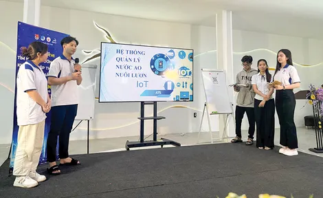 Tuổi trẻ xung kích với phong trào “Bình dân học vụ số”