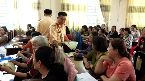 Tích cực tuyên truyền đảm bảo an toàn giao thông