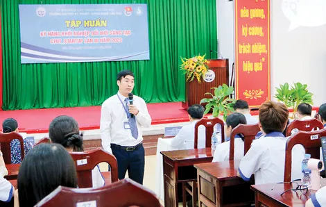“Bệ phóng” giúp người trẻ khởi nghiệp