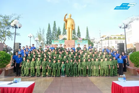 Khai mạc chương trình "Học kỳ trong Quân đội" đợt 2