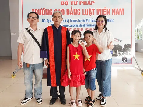 Học để làm gương