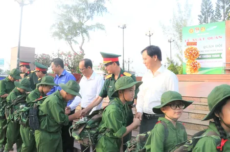 Học kỳ trong Quân đội - Sân chơi hè bổ ích, rèn luyện lối sống kỷ luật, tự lập