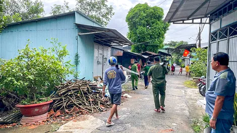Mưa giông làm 27 căn nhà bị hư hỏng, thiệt hại tài sản gần 400 triệu đồng