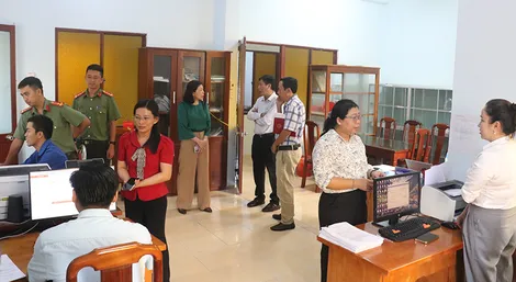 Tháo gỡ khó khăn để trung tâm phục vụ hành chính công cấp xã hoạt động hiệu quả
