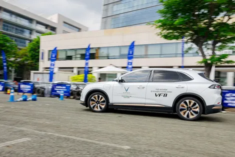 Giải mã lý do VinFast VF 8 thống trị phân khúc SUV 5 chỗ