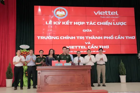 Viettel Cần Thơ đồng hành Trường Chính trị TP Cần Thơ thực hiện chuyển đổi số