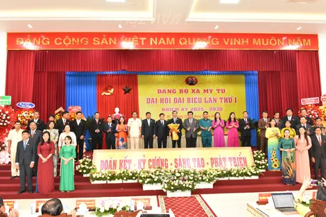 Mỹ Tú tập trung lãnh đạo phát triển nông nghiệp công nghệ cao