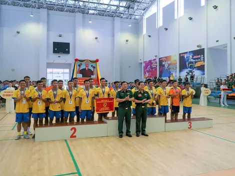 Bế mạc Hội thao Bóng đá, bóng bàn, cầu lông, quần vợt lực lượng vũ trang Quân khu 9 năm 2025