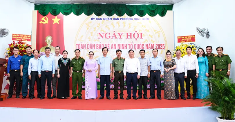 Tưng bừng Ngày hội Toàn dân bảo vệ an ninh Tổ quốc
