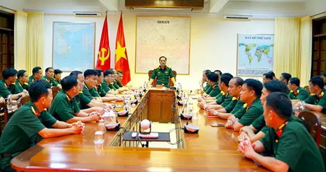 Động viên cán bộ được cử đào tạo tại các trường trong quân đội